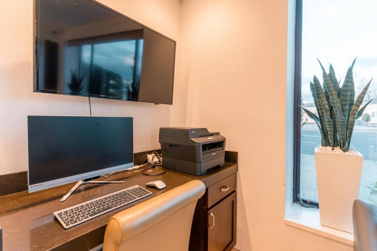 Hotel Aluxor Sfo, Sapphire Boutique Collection 圣布鲁诺 外观 照片